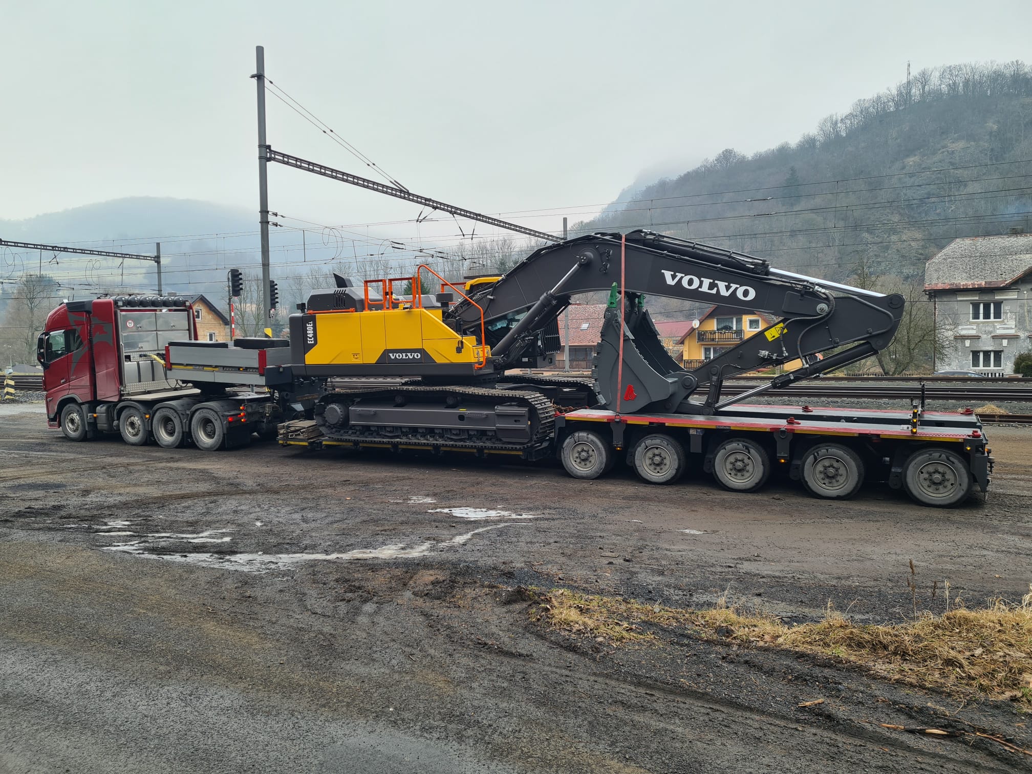 Volvo FH16 8x4  + Goldhofer XLE 0+5